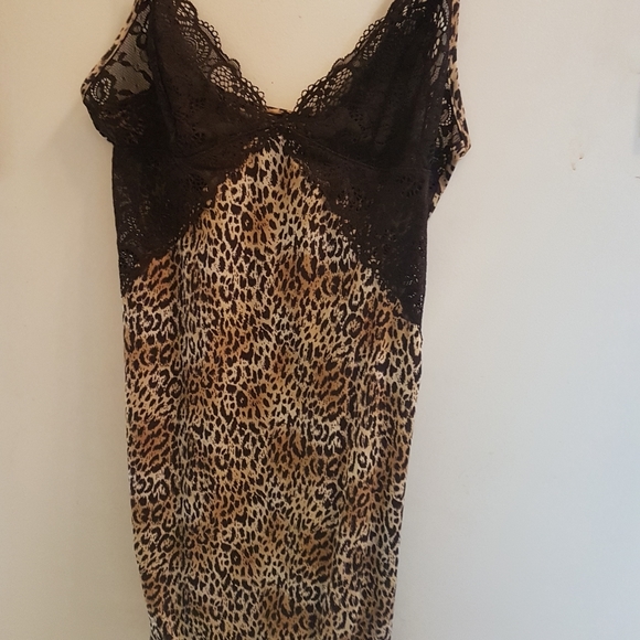 Chemise - Picture 2 of 2